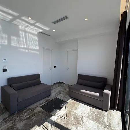N'det Hotel Sarandë