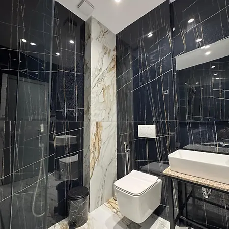 N'det * Sarandë